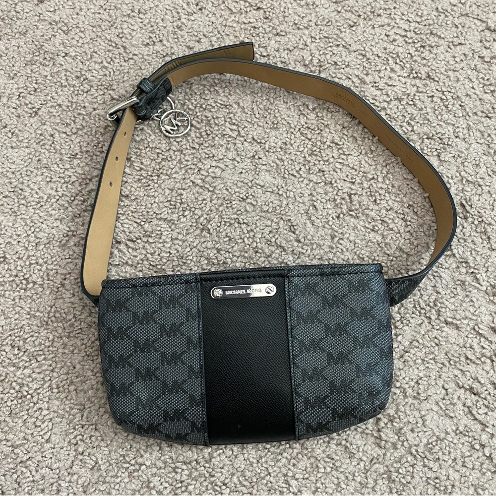 Michael Kors Black Gray MK Logo Waist Fanny Pack Size S/M